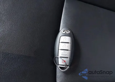 2016 Infiniti Q50 2.0T Base/2.0T Premium z USA, uszkodzony, nr VIN JN1CV7AR6GM250255